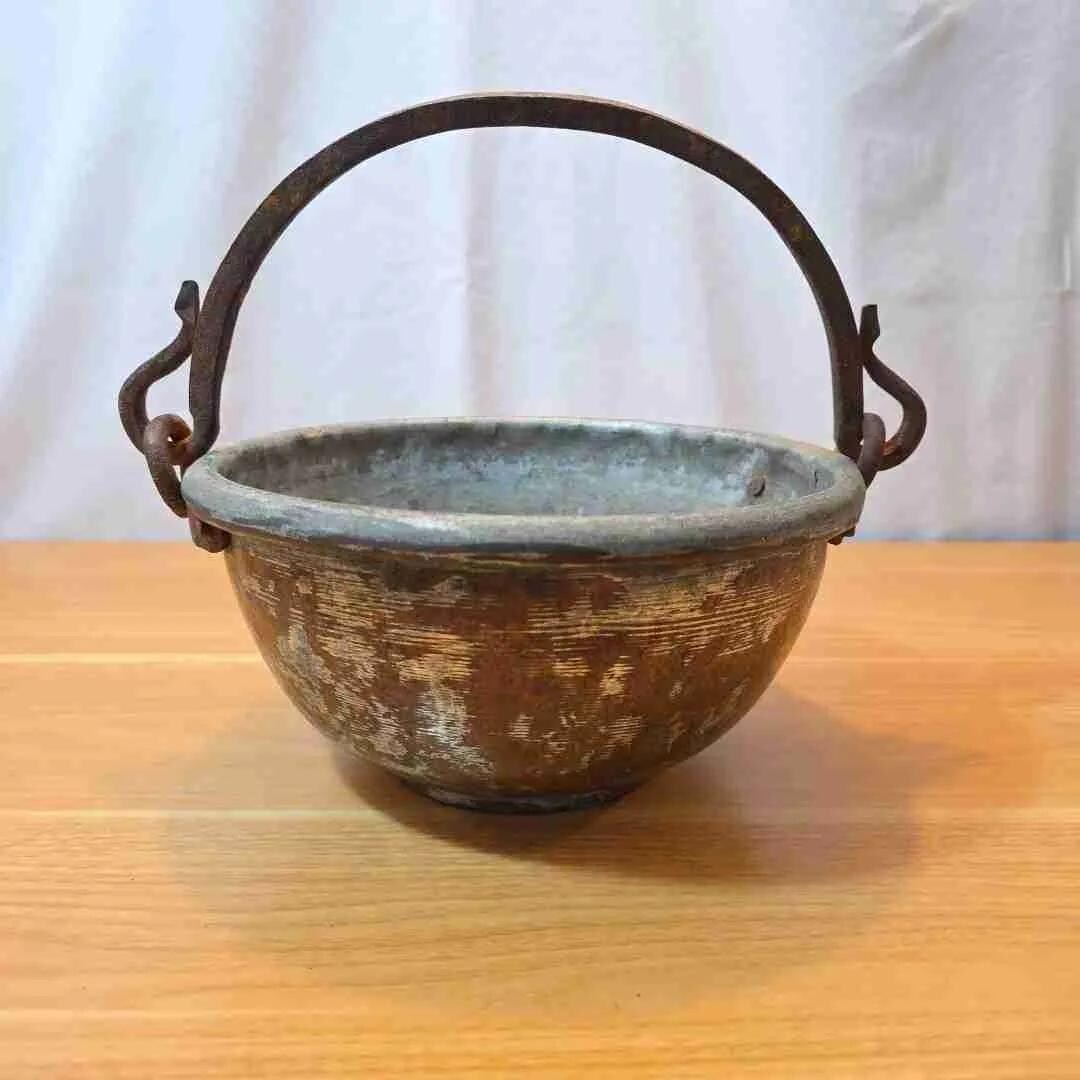 Vintage Hand Hammered Copper Cauldron 10 