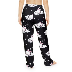 Spodnie piżamowe z wzorem śpiącego króliczka | Czarna chmura śpiącego króliczka zdjęcie 4