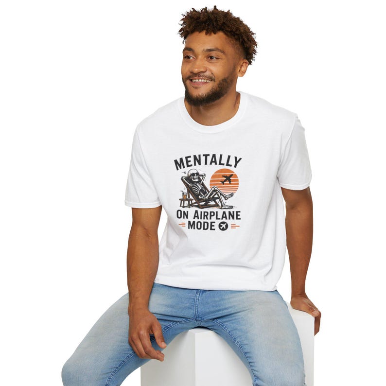 Psychisch im Flugzeug-Modus T-Shirt | Vintage Flugzeug Lounge Design Bild 2
