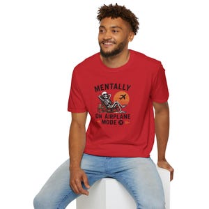 Psychisch im Flugzeug-Modus T-Shirt | Vintage Flugzeug Lounge Design Bild 7