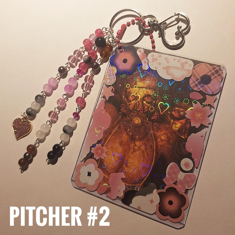 Ex-Papás Especialistas - Tarjetas Fotográficas / Llaveros - Outlast Trials Pitcher #2