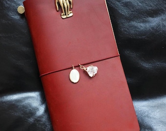 Personalized Leather TN Journal with Charms, Handmade Refillable Traveler’s Journal, Luxury Leather Gift, Standard Traveler's Notebook