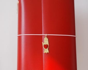 Trifold Leather Journal With Charms, Custom Luxury Italian Vegetable Tanned Leather Cover, Refillable Travelers Notebook, Journal Ecosystem