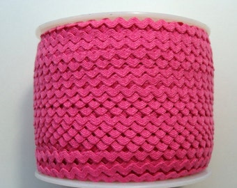 7/32" Rick Rack - Polyester - Bright Pink