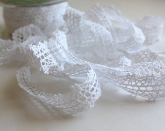 5/8" Crochet Lace Trim - White Lace - 2 yards