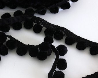 Heavy Pom Pom Fringe - Black - Simplicity Brand - 3 yards - Home Decor Trim