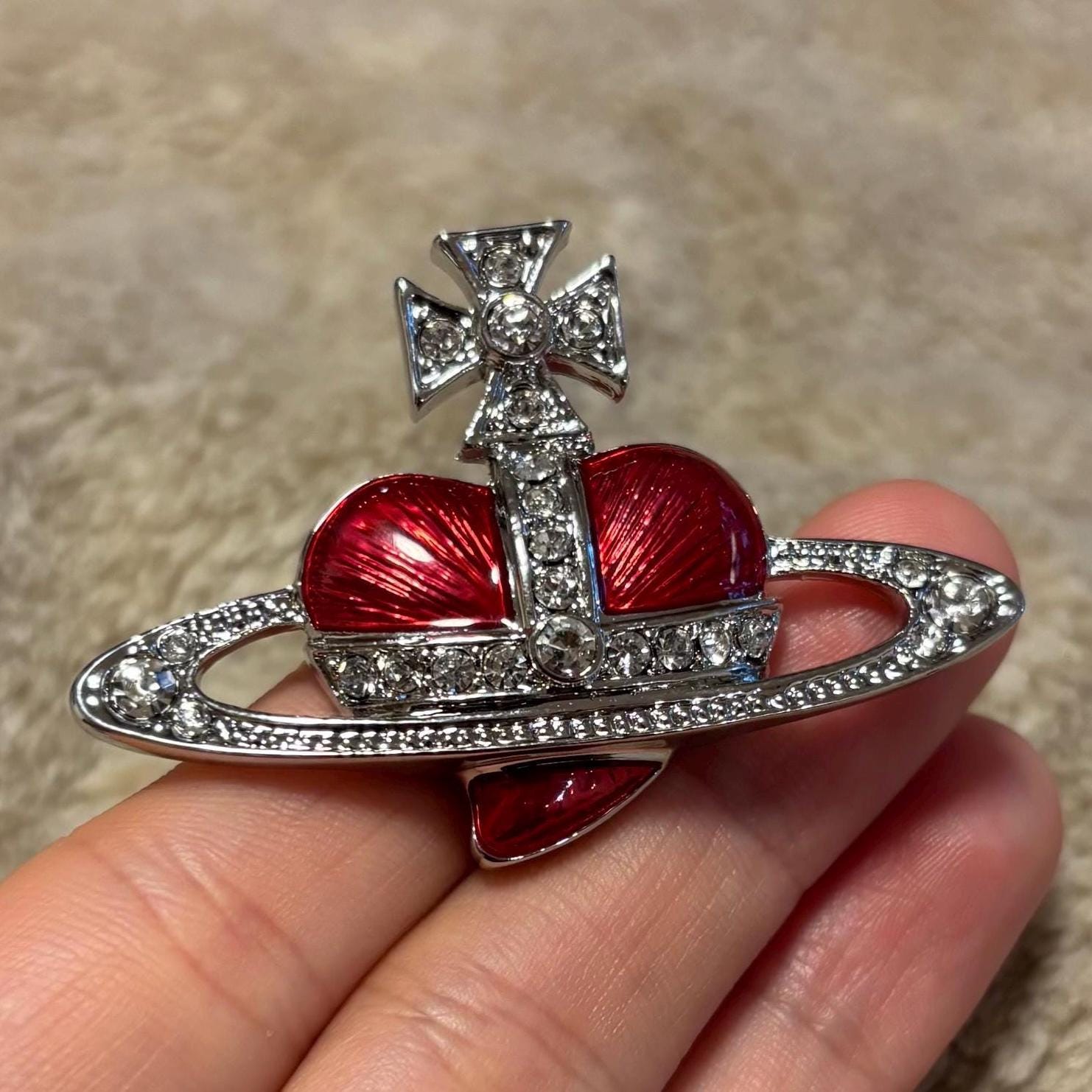 Vivienne westwood orb brooch - Etsy 日本
