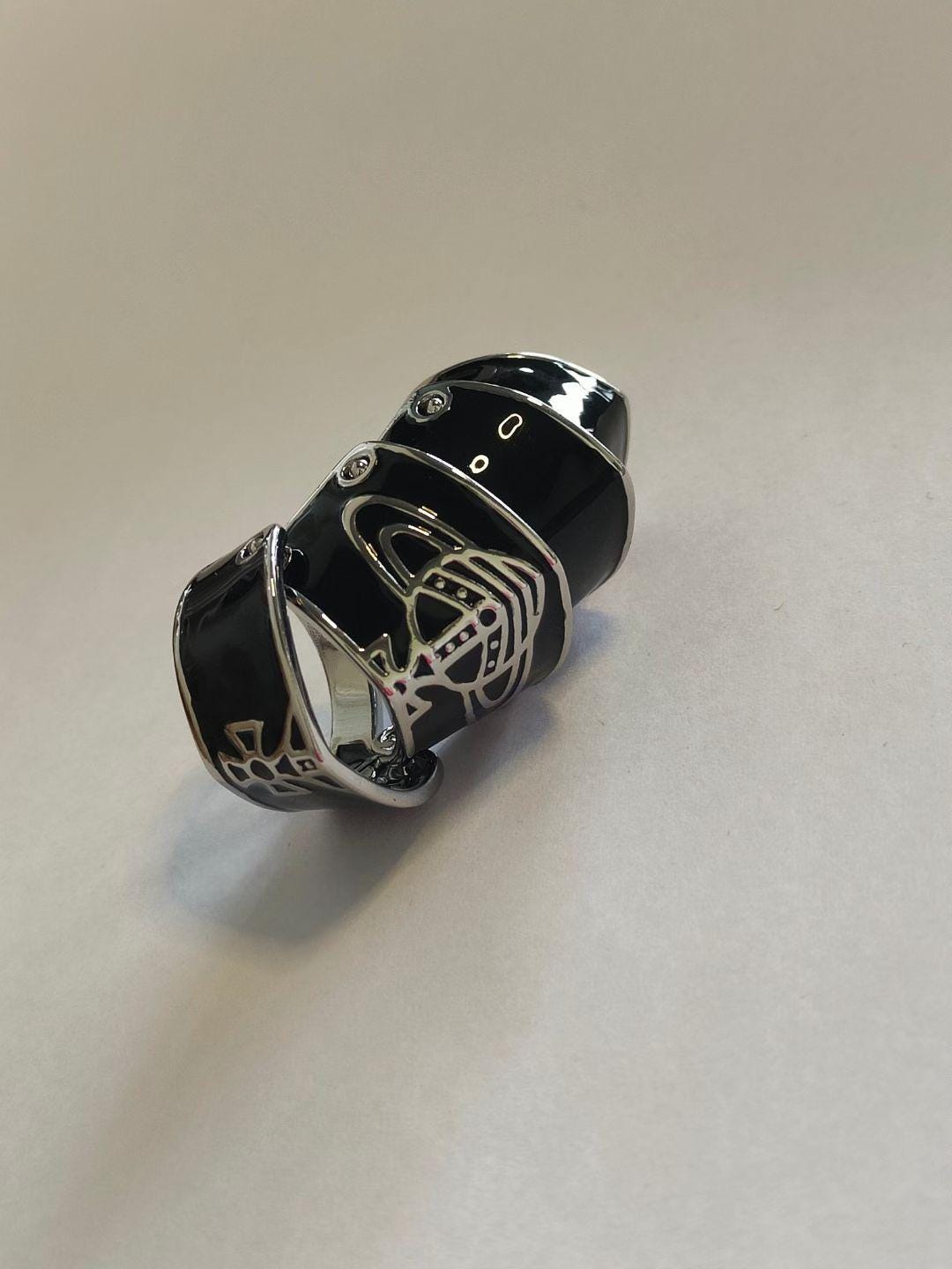 Vivienne westwood ring armor - Etsy 日本