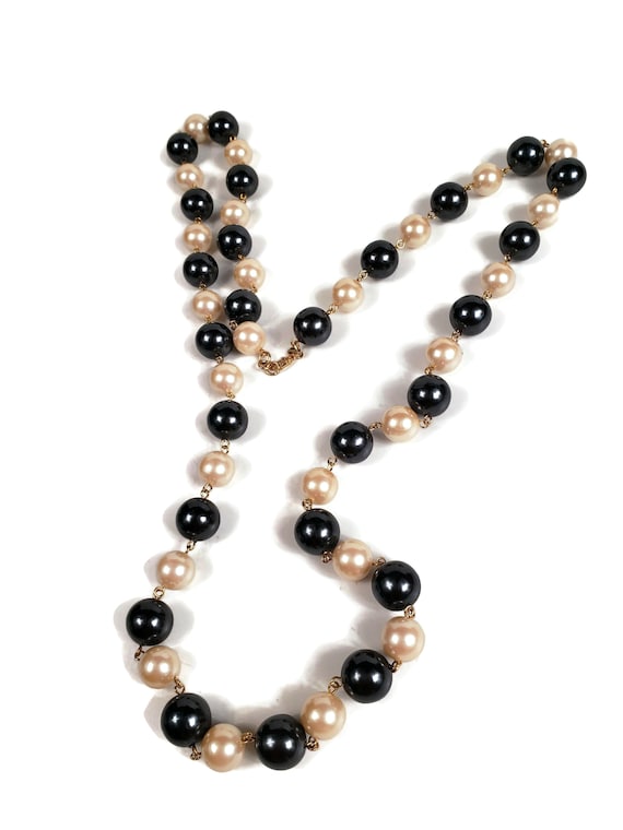 Monet Black and White Pearl Necklace