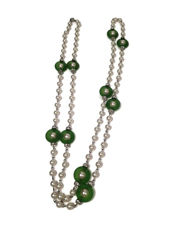 Spectacular Art Deco Green Czech Glass Necklace