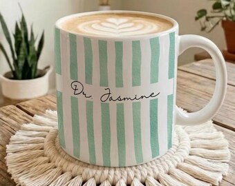 Doctor Gift Mug, Personalized Doctor Mug, Woman Doctor Coffee Cup, Dr Gift for Her, Medical Graduation Gift, Custom Name Mug