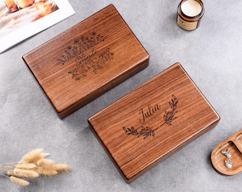 Personalized Walnut Jewelry Box – Custom Engraved Gift for Her