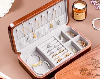 Personalisierte Walnuss Schmuckschatulle - Individuell graviertes Geschenk für sie