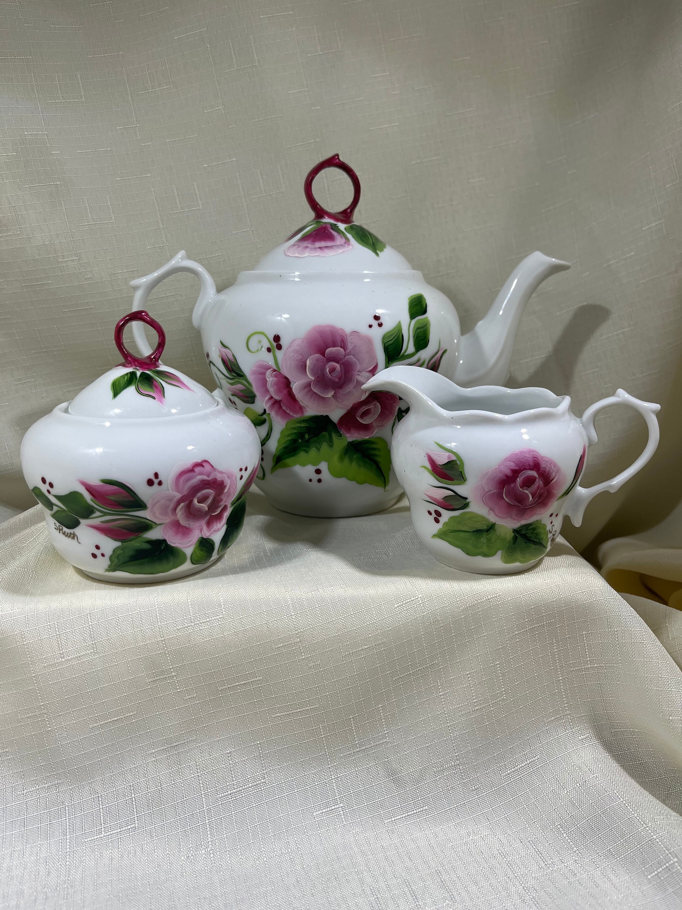 3 Piece Rose Tea Pot Set