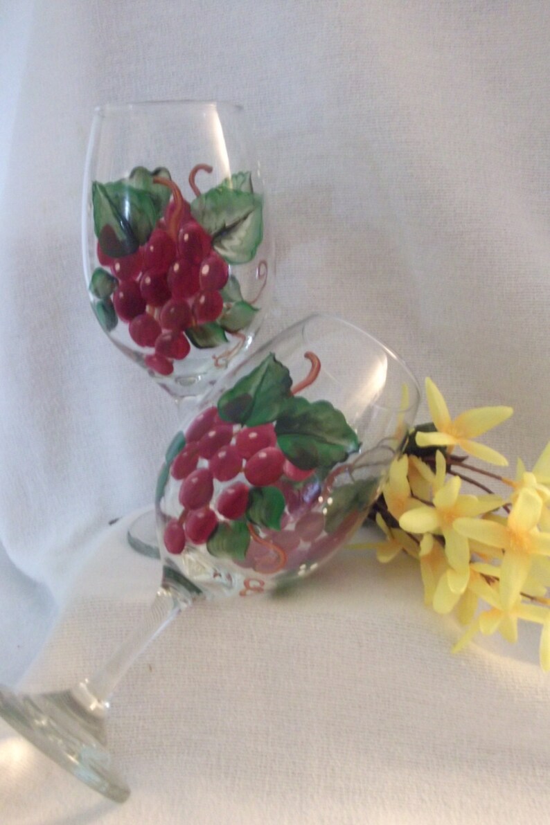 Hand Paint Red Grapes Wine Glass Etsy