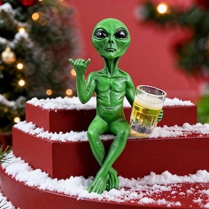 Alien with Beer Figurine Invasion 'Party Alien' Male Hang Loose Beer Drinking Ledge Lounger 15 Inch Funny Home or Garden Statue