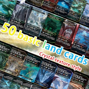 Op de afbeelding: Een verzameling van 50 basis landkaarten met een kristal textuur stijl. De kaarten tonen verschillende landschappen en tekst, met een levendig kleurenpalet. De tekst op de kaarten bevat het woord "Land" en andere spelgerelateerde informatie.