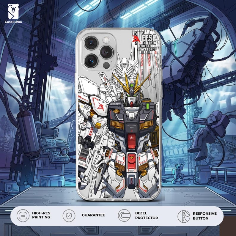 Op de afbeelding: Een set van drie keramische mokken met een gespikkelde, matte afwerking. De mokken zijn in cr&egrave;me, lichtgrijs en donkergrijs. Elke mok heeft een eenvoudig, minimalistisch ontwerp.