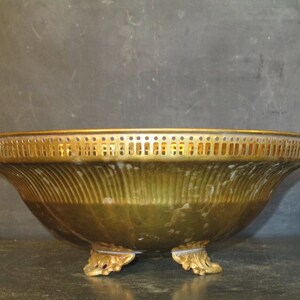 Made in India Ribbed 7” inches MCM Gold Pedestal Brass Revere style bowl