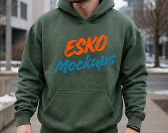 Mockup di felpa con cappuccio verde militare, modello per esterni, modello di felpa con cappuccio unisex, modello di felpa verde foresta, modello di felpa con cappuccio lifestyle PNG