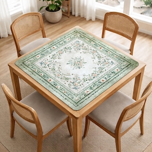 Peut inclure: Panneau en bois rustique avec l'inscription "Welcome to our home" en lettres blanches. Le panneau présente une finition vieillie et un design simple et accueillant, idéal pour la décoration d'entrée.