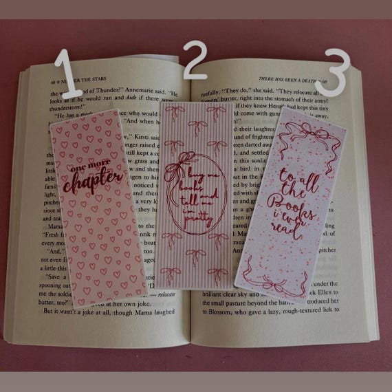 Pink Bookmarks with Heart and Bow Designs – Reading Accessories
