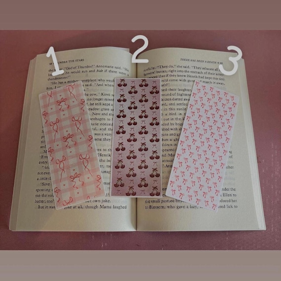 Pink Gingham Bow Bookmark – Cherry Pattern Reading Accessory