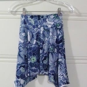 Kids genie pants | Size 4-6/6X | Indigo blue and white floral (poppy?) print | World&#39;s most comfortable pants