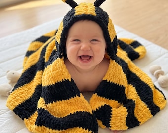 Bumblebee Hooded Baby Blanket, Crochet Bee Swaddle Wrap, Newborn Photo Prop, Chenille Animal Cocoon, Unisex Baby Shower Gift