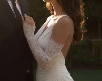 Fingerless Lace Gloves, Bridal Gloves, Wedding Sleeves, Lace Bridal Gloves,  Wedding Accessories, Bridal Accessories, Opera Wedding Gloves