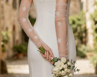 Floral Bridal Gloves, Long Fingerless Wedding Gloves, Tulle Arm Sleeves, Bridal Gloves, Wedding Sleeves, Bridal Accessories,