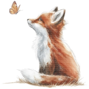Puede incluir: Ilustración en acuarela de un zorro rojo con pelaje blanco y marrón, mirando hacia arriba a una mariposa. El zorro está sentado sobre un trozo de hierba, con un fondo blanco. La mariposa es naranja y marrón.