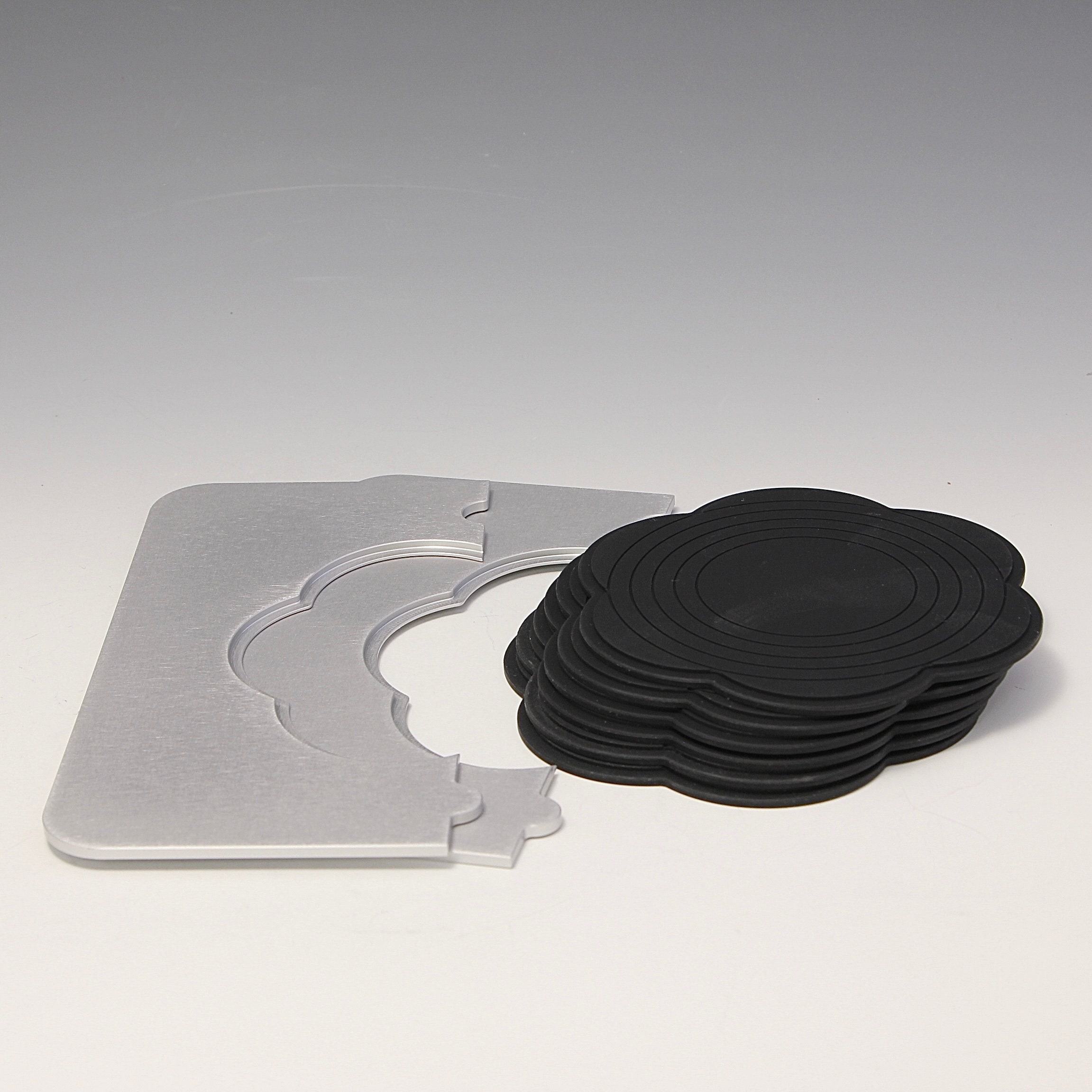 A Set of 6 Flower-shaped Silicon Bat Inserts & 2 Divided Adapters for ...