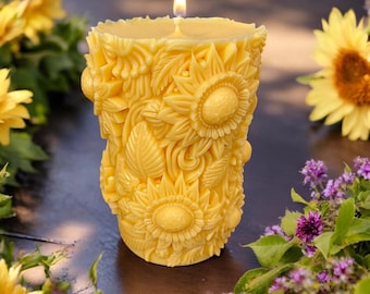 Handmade Sunflower Soy Wax Candle: Scented Floral Home Decor - Cottagecore Yellow Candle