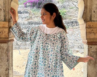 Handprinted Cotton Blouse Blue Turquoise – Floral Ornament – Sustainable Women’s Blouse Boho Style