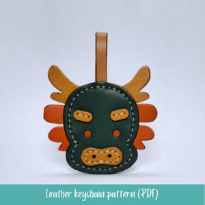 キュートなドラゴンヘッドレザーキーホルダーのパターン、アジアのファンタジークリーチャーレザークラフトバッグチャームDIY、印刷可能なA4およびレターサイズのPDFテンプレート