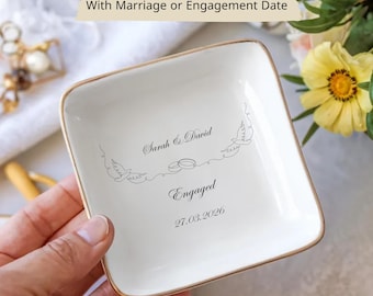Personalized Engagement Ring Dish, Custom Names Date Trinket Tray, Wedding Gift, Minimalist Dove Design, Bride Gift
