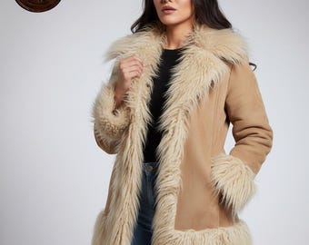 Camel Wildleder Shearling Mantel-Kunstpelzbesatz, Winter Eleganz