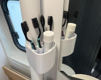 Portacepillos y pasta de dientes para Adria Twin