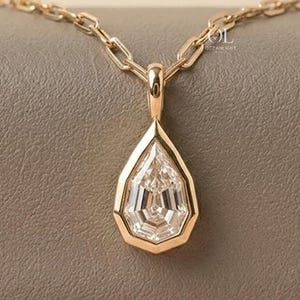 2.00CT Modified Pear Cut Diamond Pendant Necklace, Bezel Set Pear Diamond Necklace, Lab Grown Diamond Pendant, Geometric Gold Necklace