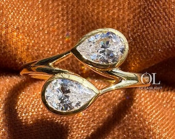 IGI Certified 2.5 TCW Princess Cut Lab Grown Diamond Halo Engagement Ring Set