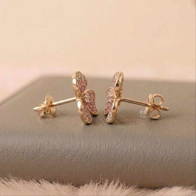 Tiny Flower Diamond Studs