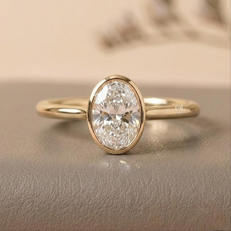 solitaire ring