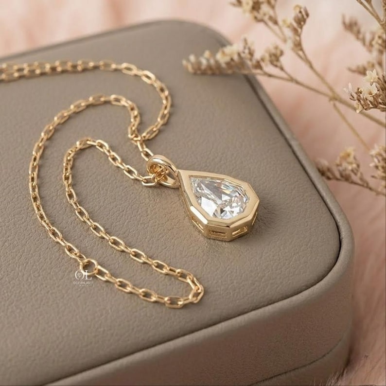 2.00CT Modified Pear Cut Diamond Pendant Necklace, Bezel Set Pear Diamond Necklace, Lab Grown Diamond Pendant, Geometric Gold Necklace image 5
