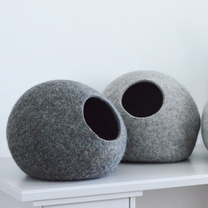 Organic Wool Cat Cave Bed: Modern Bubble Shape Pet Hideaway