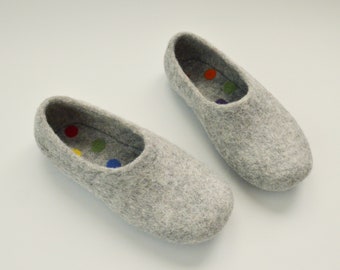 Eco friendly handmade felted slippers DOTS