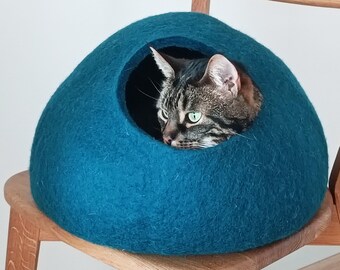 Modern pet bed / Cat bed / Cat cave / cat house / pet furniture / cat nap cocoon / custom color pet bed