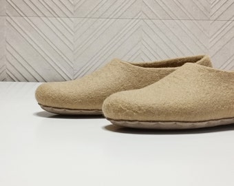 Custom color wool slippers / house shoes