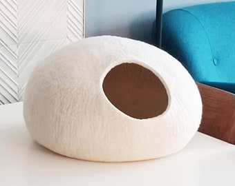 Modern Pet Bed: Pure White Minimalist Wool Cat Cave
