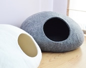 Modern pet bed Cat bed Cat cave cat house pet furniture cat nap cocoon. Custom color felted cat bed XS, S, M, L or XL sizes